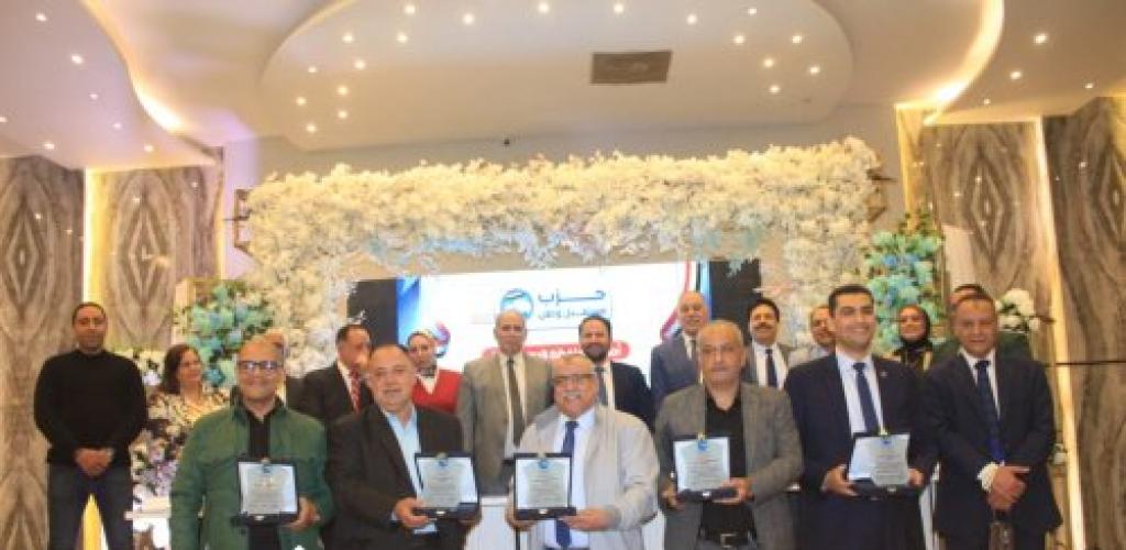 «أنتِ تستحقي».. مستقبل وطن بالإسكندرية يُكرم الأمهات المثاليات من رائدات المشروعات الصغيرة والأسر المنتجة