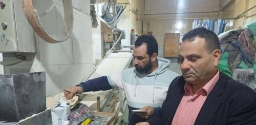 تموين الاسكندرية .....تحرير مخالفات لتصرف في 204 شيكارة دقيق مدعم وملاحقة "المبيعات الوهمية" بالمخابز