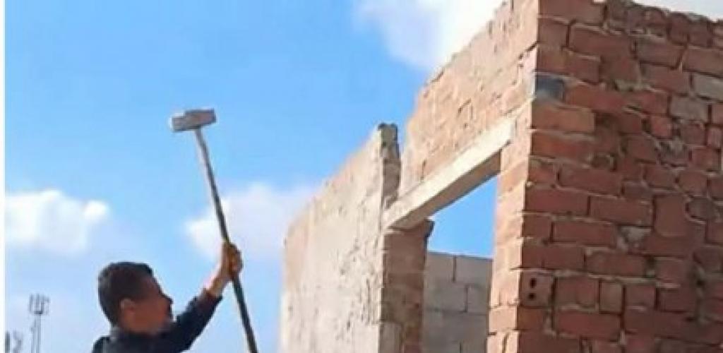 بتكليفات من محافظ الإسكندرية.. حملة مكثفة لحي ثان المنتزه لإيقاف البناء المخالف وفرض الانضباط