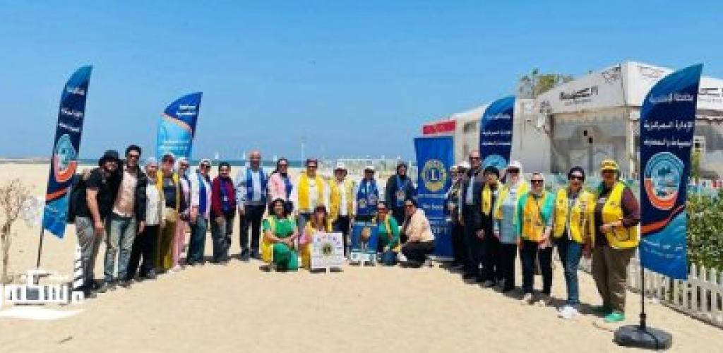 بالتنسيق مع "شؤون البيئة".. حملة مكبرة لتطهير شاطئ "أبطال التحدي" من المخلفات البلاستيكية