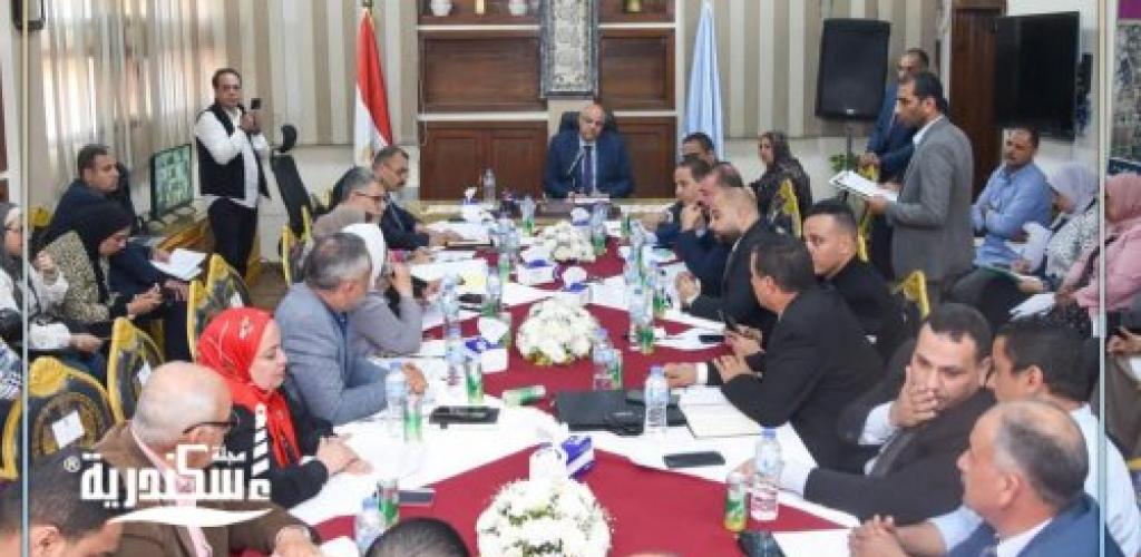 استمرار اللقاءات الجماهيرية الأسبوعية لمحافظ الإسكندرية لتعزيز التواصل المباشر مع المواطنين