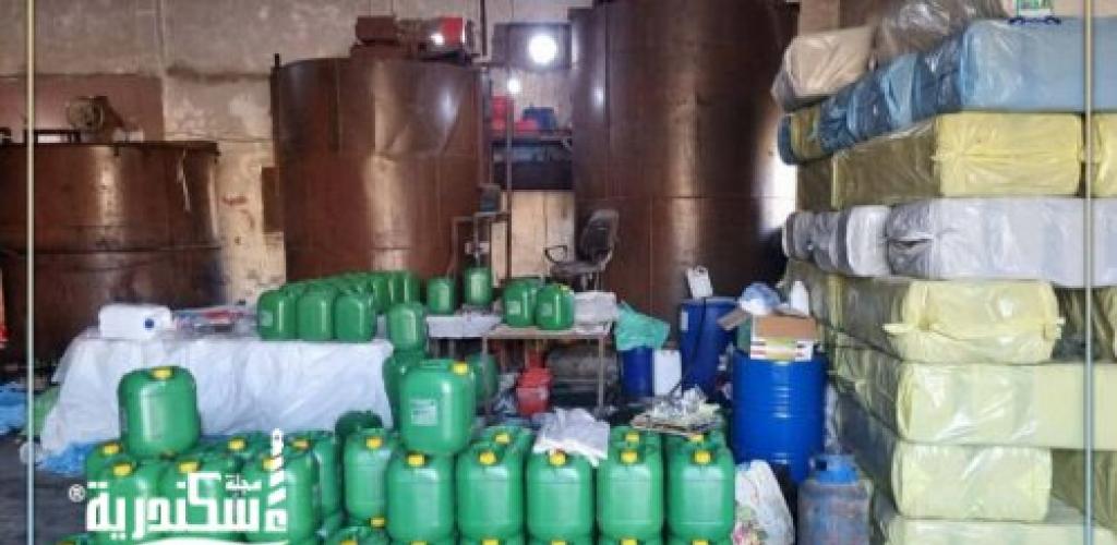 ضبط 30 طن أسمدة ومبيدات زراعية مجهولة المصدر داخل منشأة غير مرخصة