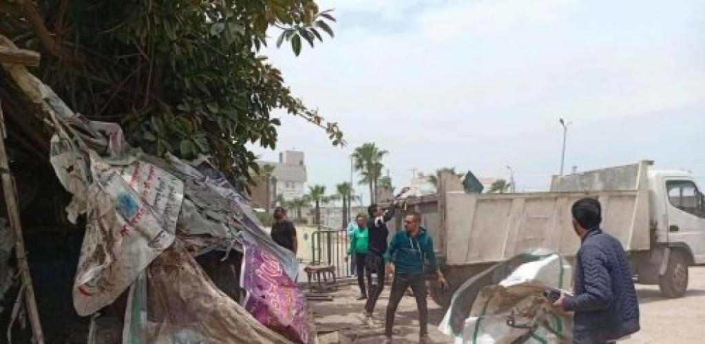 حي غرب... حملة موسعة بشارع المكس لازالة الاشغالات والتعديات والمخالفات وفرض الانضباط