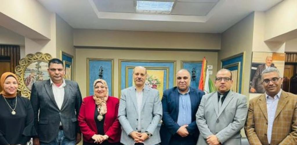 تعليم الإسكندرية يستقبل لجنة الأزمات والكوارث بالوزارة لتعزيز جاهزية المدارس