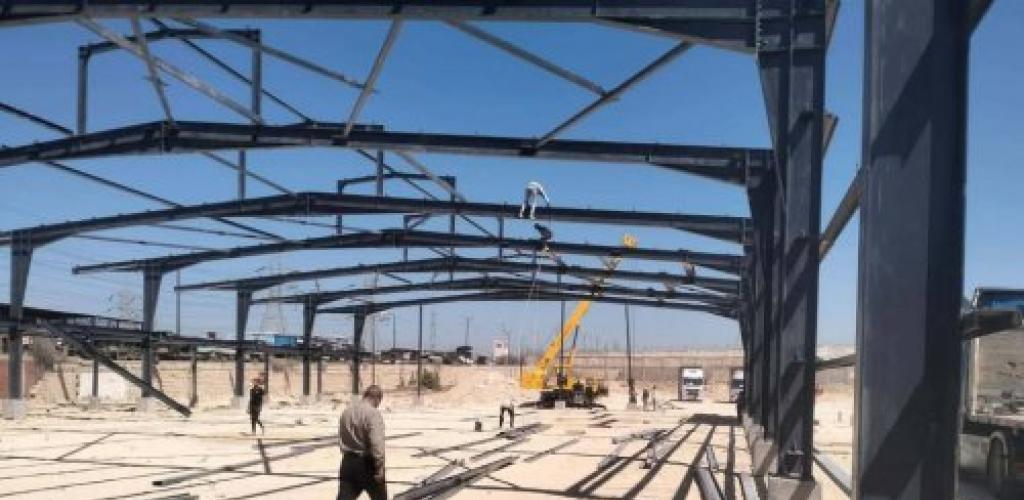 في حملة مسائية مكبرة.. حي العامرية أول يغلق ورشة ويتحفظ على ٢٠ حالة إشغال وسيرفس مخالف