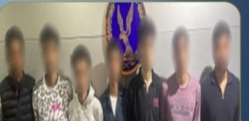 ارتدوا الكمامات هربًا من الأمن.. كشف ملابسات فيديو ترويع المواطنين بالأسلحة البيضاء في الإسكندرية