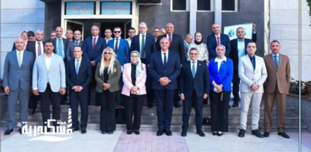 محافظ الإسكندرية يعقد اجتماعاً موسعاً مع قيادات المنطقة الجغرافية البترولية ونواب البرلمان لبحث الملفات التنموية والخدمية المشتركة