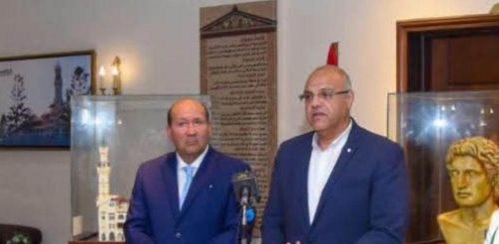 في مؤتمر صحفي مشترك.. محافظ الإسكندرية والسفير هشام بدر يستعرضان آليات الدورة الجديدة للمشروعات الخضراء