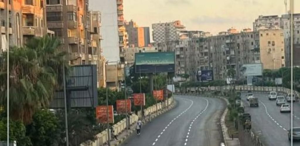 ضمن خطة رفع كفاءة الطرق.. انتهاء أعمال التخطيط المروري بمحور قناة السويس بالإسكندرية
