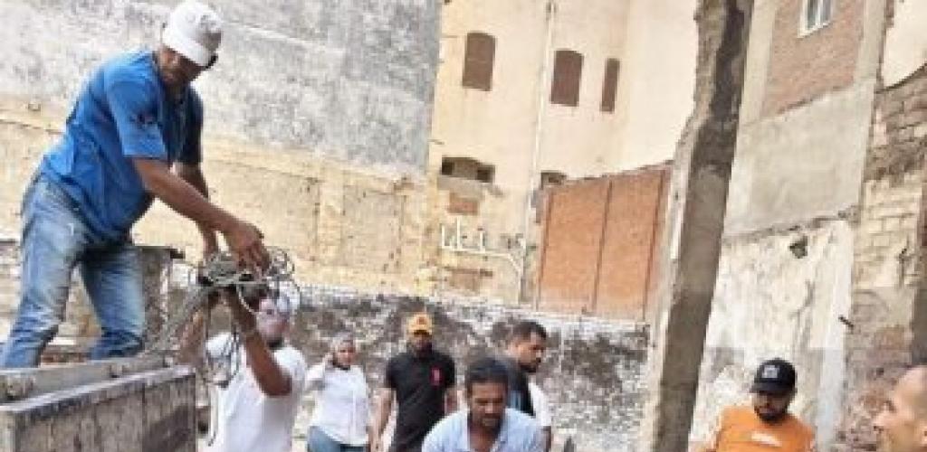​تطوير شامل بحي الجمرك.. رفع كفاءة شارع النصر وإزالة إعلانات مخالفة وتشميع موقع بالبحرية