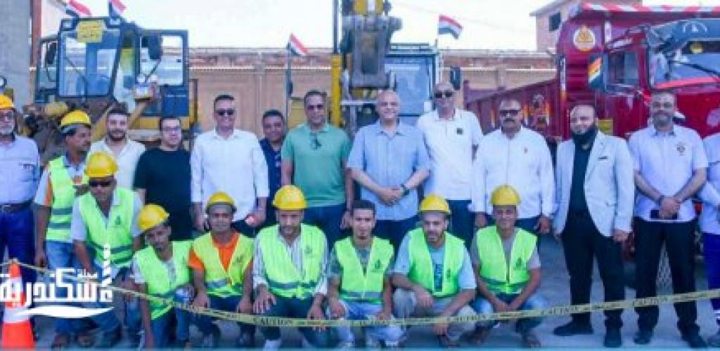 محافظ الإسكندرية يطلق إشارة بدء أعمال رصف وتطوير "شارع الفتح" بالعجمي بتكلفة مبدئية 10 مليون جنيه