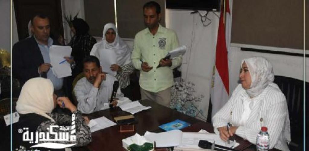نائب محافظ الإسكندرية تعقد لقاءً جماهيريًا بالمنتزه لحل شكاوى المواطنين وتوفير فرص عمل