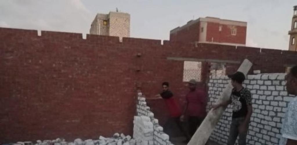 حي العامرية أول يشن حملة مسائية مكبرة لإيقاف أعمال بناء مخالفة ورفع الإشغالات