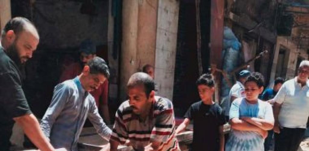 رئيس حي شرق تتابع ميدانياً استكمال حملة لإزالة الإشغالات والتعديات المخالفة