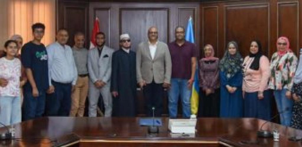 محافظ الإسكندرية يكرم أوائل الثانوية العامة والأزهرية للعام الدراسي 2025 / 2026
