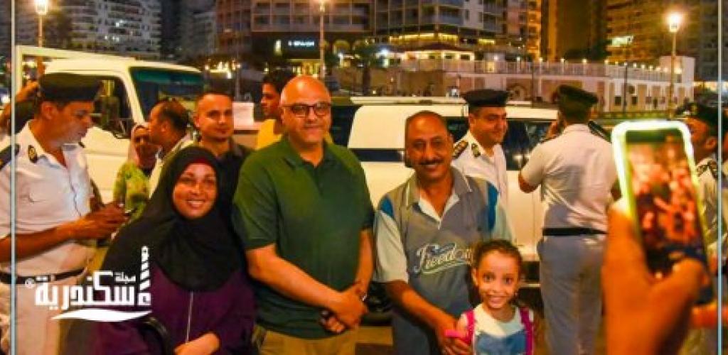 محافظ الإسكندرية يُجري جولة مفاجئة بممشى المنتزه ويأخذ إجراءات حاسمة ضد الإشغالات