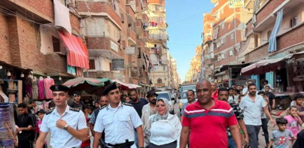 إحكام الانضباط بالشارع السكندري.. حي شرق يضبط 473 إشغالاً ويغلق محلين مخالفيْن