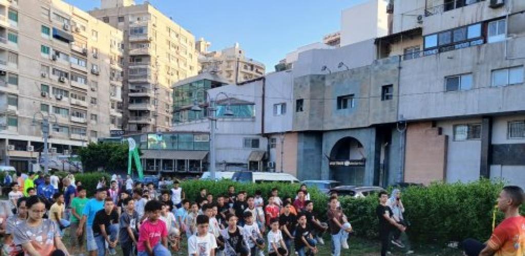 «إسكندرية بتفرح» تواصل صناعة البهجة.. قافلة حي شرق ومهرجان الراكت يعيدان الروح لشواطئ عروس البحر