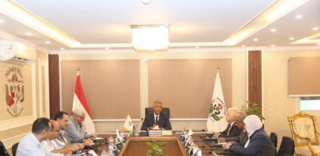 «نهضة مصر» تبحث مع وزارة الصناعة سبل التعاون لتنفيذ مشروع رائد لإنتاج الطاقة من المخلفات بالإسكندرية