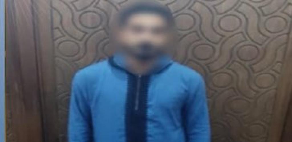 ضبط دجال يمارس أعمال النصب والشعوذة عبر مواقع التواصل الاجتماعي في الإسكندرية