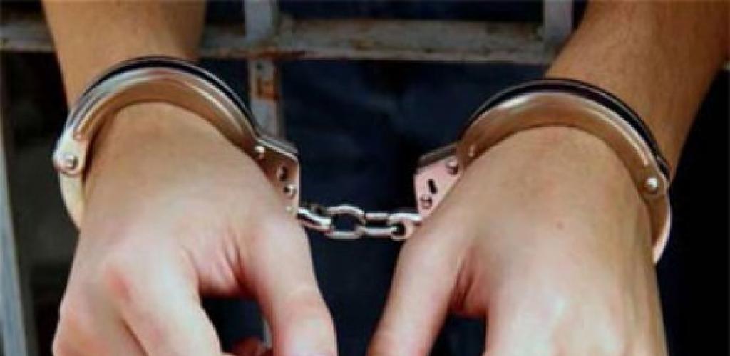 القبض على 3 أشخاص يروجون للمخدرات في شوارع الإسكندرية