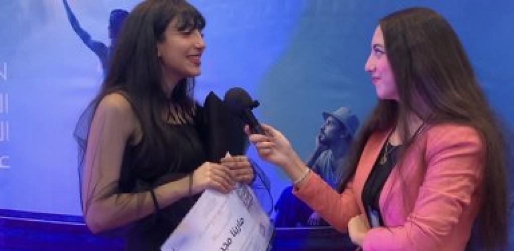 «من فن الشارع للسينوغرافيا»..مارينا مجدي : التكريم اداني دفعة اني اكمل