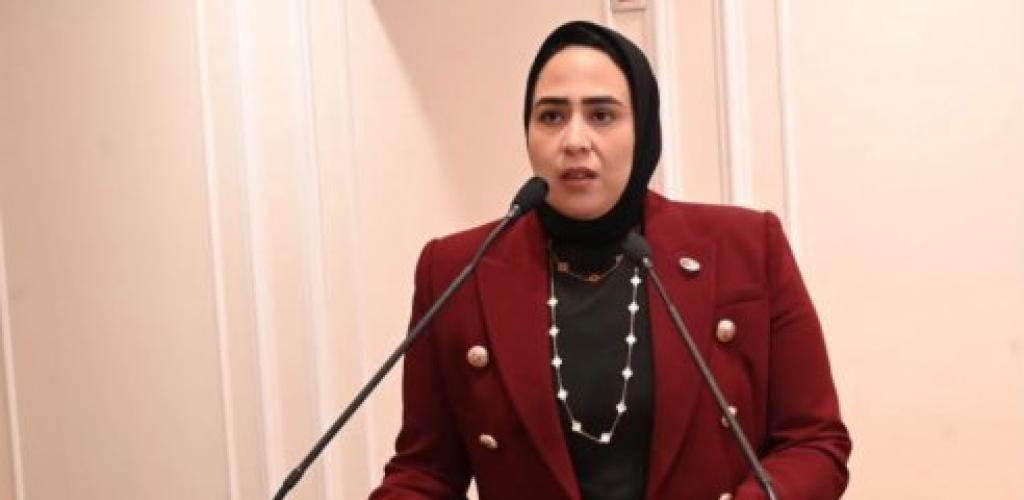 طلب إحاطة بالبرلمان: تطوير التعليم لا يعني زيادة المحتوى.. ومطالب بمراجعة مناهج الصفوف الأولى