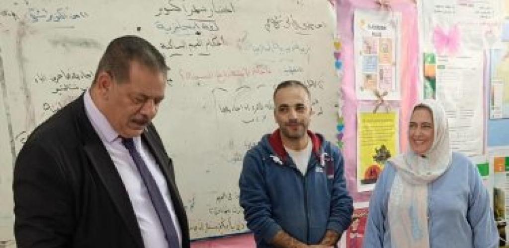 مدير إدارة شرق التعليمية يتابع امتحانات شهر أكتوبر ويكرم مديرةمدرسة حسين كامل بهاء الدين الرسمية لغات