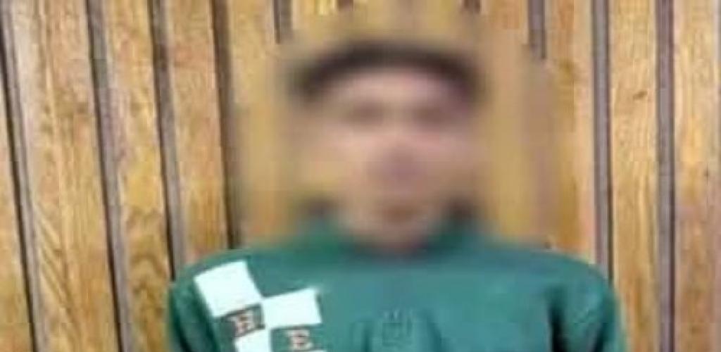 ضبط طالب بـ "رمل الإسكندرية" أدار صفحة وهمية لبيع الأسلحة البيضاء عبر شبكات التواصل