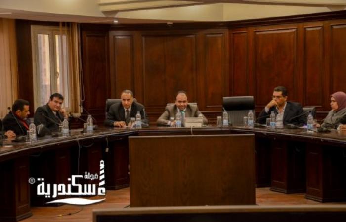 محافظ الإسكندرية يكلف نائبه لمناقشة آخر مستجدات مراحل تنفيذ عملية التحول الرقمي و ميكنة كافة القطاعات الحكومية