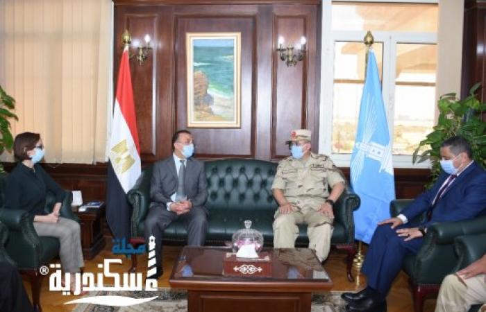 قائد المنطقة الشمالية يهنئ محافظ الإسكندرية بمناسبة العيد القومي للمحافظة ال٦٨