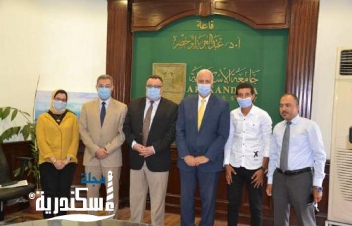 جامعة الإسكندرية تدعم رمز الكفاح والعزيمة الطالب إبراهيم عبدالناصر "بائعا لفريسكا"