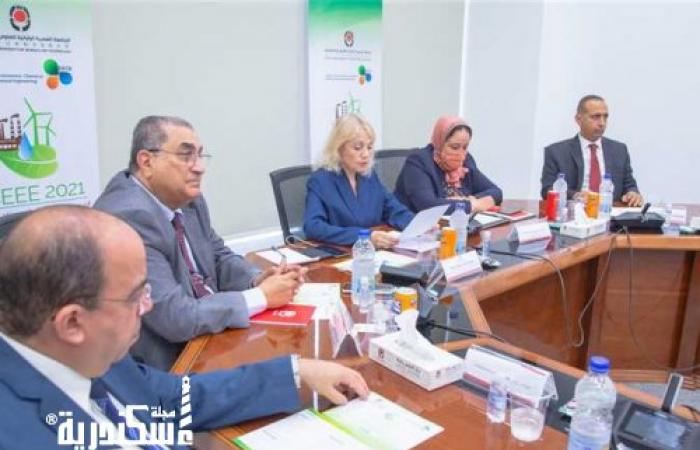 وكيل رجال أعمال الإسكندرية.....المحافظة تمثل 35% من الصناعات المختلفة و70% من الصناعات البتروكيماوية والبترولية بمصر