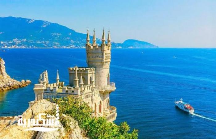 عبدالرحمن صبري يكتب.. ماذا تعرف عن شبه جزيرة القرم التي تندلع الحرب العالمية الثالثة بسببها؟