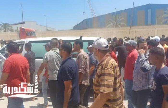 تشييع جثمان يوسف السيد راضي الشهير ببائع الفريسكا