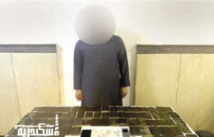 نيابة العامرية أول.....حبس المتهمين بترويج 5 كيلو حشيش