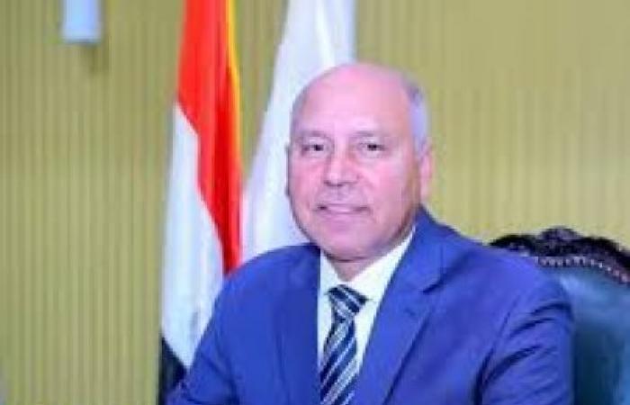 محطة تحيا مصر تستقبل سفينة الحاويات العملاقة AMA CGM