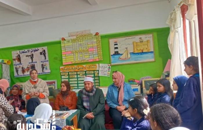 ندوة توعوية  (دور المرأة ومكانتها في الإسلام و المجتمع) بحي الجمرك احتفالاً باليوم العالمي للمرأة
