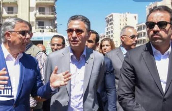 محافظ الإسكندرية ووزير التموين والتجارة الداخلية يتفقدان سوق "اليوم الواحد" بمنطقة أبو يوسف بحي العجمي