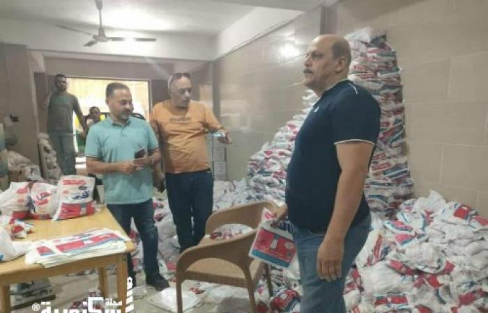 تموين شرق تضبط طن ملح مجهول المصدر.....يقوم بتعبئتة داخل اكياس تحمل علامة تجارية مشهورة