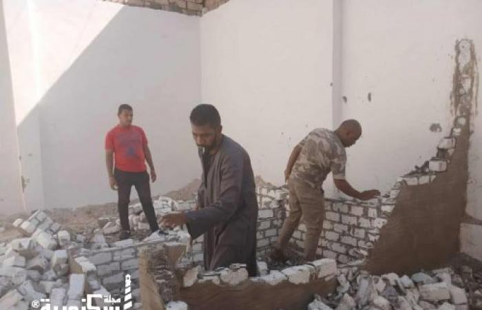 مواصلة حملات إزالة أعمال البناء المخالف بنطاق حي العامرية أول