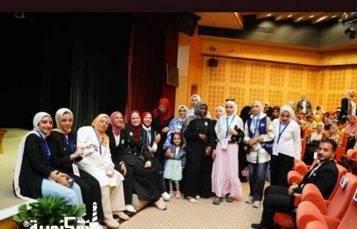 الإسكندرية تحتفي بتخريج 200 دارس من مشروع "نور حياتهم" لمحو الأمية