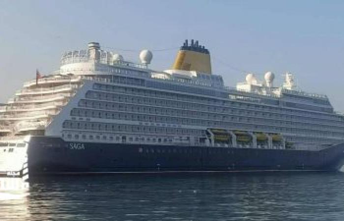 بهدايا تذكارية فرعونية....ميناء الإسكندرية يستقبل ثلاث سفن سياحية في أسبوع على متنها نحو 8 آلاف راكب