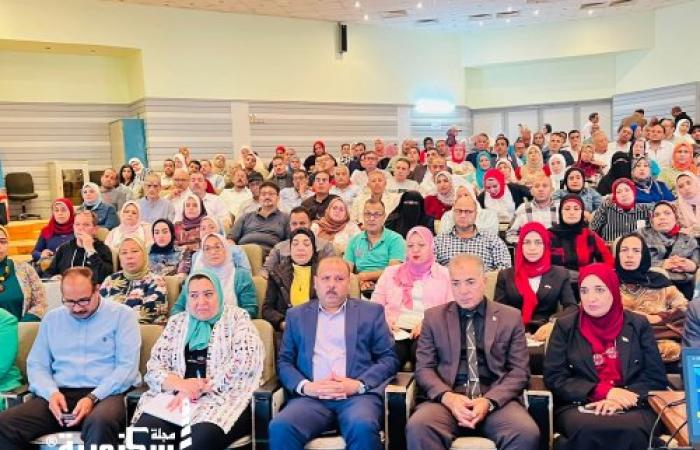 لقاء تعريفي حول المسابقات الدوليه ومبادره كانجارو بلا حدود بتعليم الاسكندريه