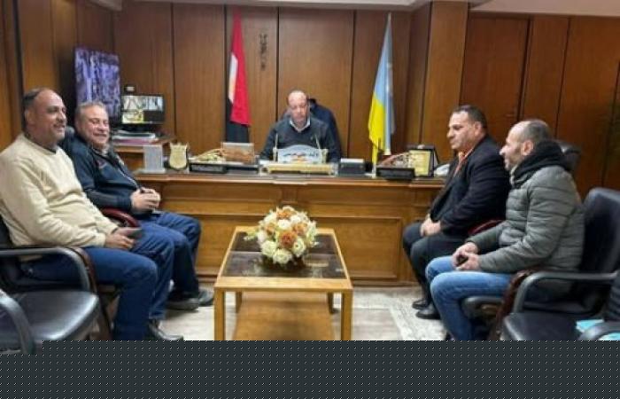 وكيل وزارة التموين يجتمع مع رئيس حى المنتزة أول لبحث أليات التعاون المشترك
