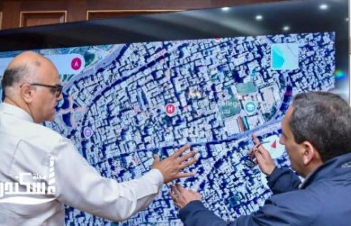 محافظ الإسكندرية يبحث مع "النقل" إنشاء محاور مرورية عرضية جديدة لفك الاختناقات
