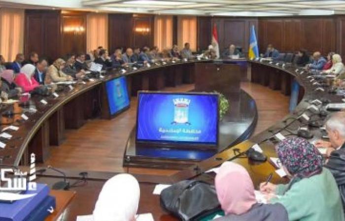 محافظ الإسكندرية يعلن الطوارئ القصوى: "لا تهاون مع مخالفات البناء أو استغلال المواطنين في العيد"