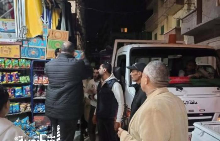 حي العامرية أول....مواصلة الحملات المسائية لمتابعة الإلتزام بتطبيق مواعيد الغلق الجديدة للمحال العامة بنطاق الحي