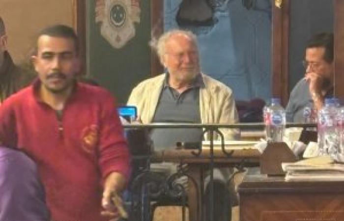 الأمير أحمد فؤاد نجل الملك فاروق يزور الإسكندرية