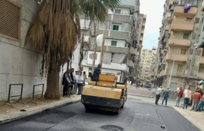 بعد تجديد كابلات الكهرباء.. "مديرية الطرق" تبدأ أعمال الرصف بشارع الأمان